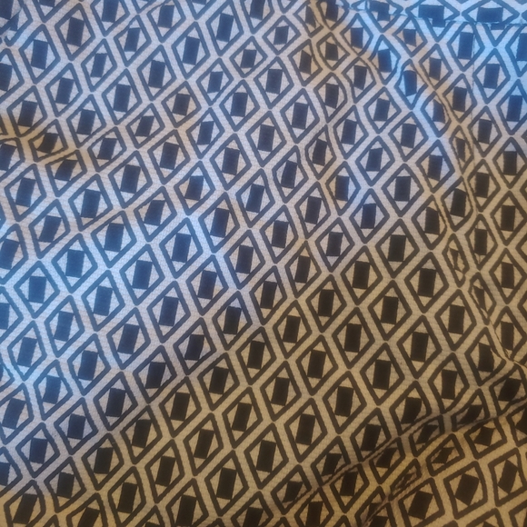 Shorts - Picture 3 of 3